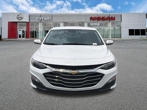 Summit White 2023 Chevrolet Malibu LT