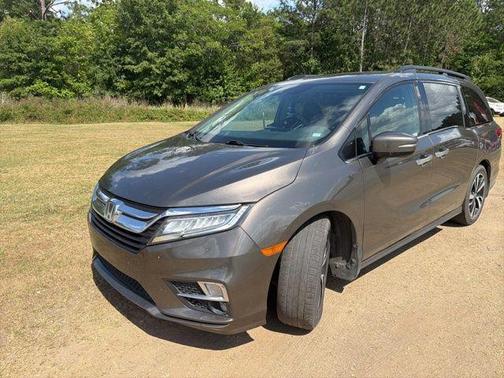 Modern Steel Metallic 2018 Honda Odyssey Elite