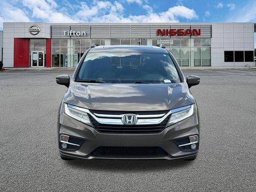 Modern Steel Metallic 2018 Honda Odyssey Elite