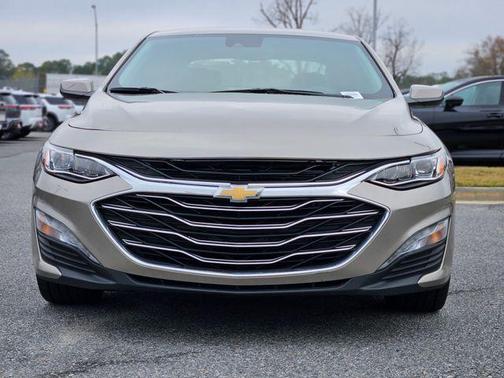 2024 Chevrolet Malibu 2LT