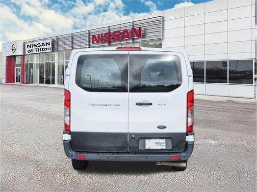 2022 Ford Transit-350 XLT