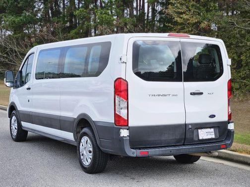 2022 Ford Transit-350 XLT