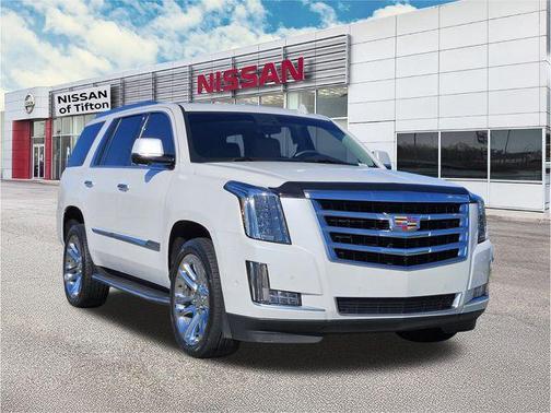 2017 Cadillac Escalade Luxury