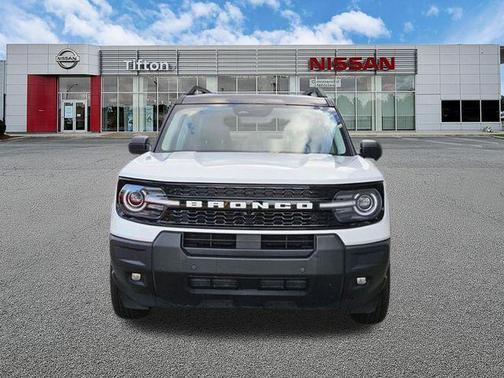Oxford White 2025 Ford Bronco Sport Outer Banks