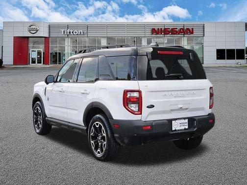 Oxford White 2025 Ford Bronco Sport Outer Banks
