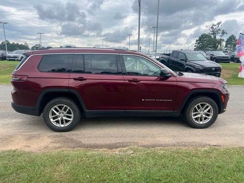 Velvet 2022 Jeep Grand Cherokee L Laredo