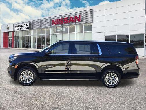 2024 Chevrolet Suburban LT