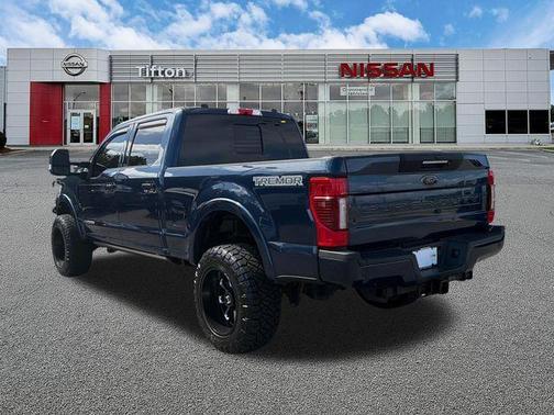Blue 2020 Ford F-250 Lariat