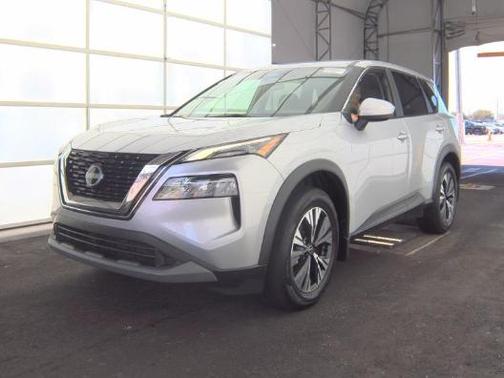 Brilliant Silver Metallic 2023 Nissan Rogue SV