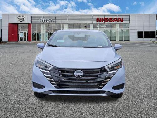 Gray Sky Pearl 2025 Nissan Versa 1.6 SV