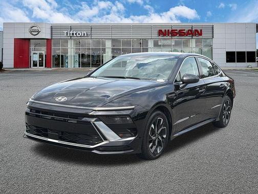 Black 2025 Hyundai SONATA SEL