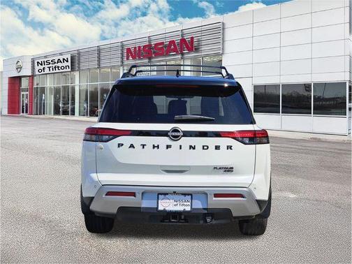 2 Tone White / Black Roof 2023 Nissan Pathfinder Platinum