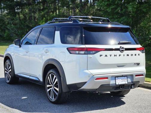 2 Tone White / Black Roof 2023 Nissan Pathfinder Platinum