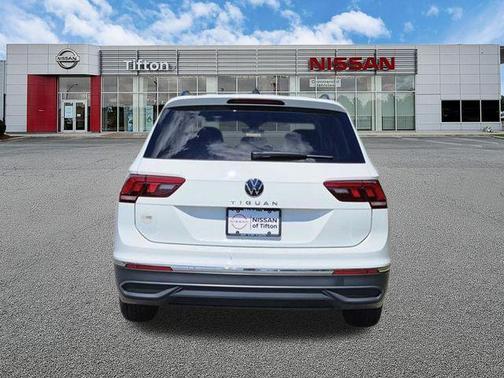 Pure White 2024 Volkswagen Tiguan 2.0T S