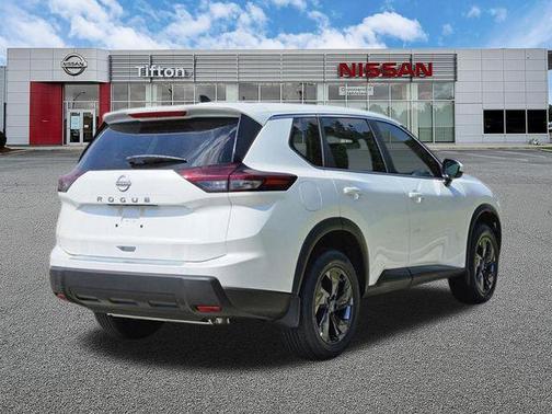 Everest White P 2026 Nissan Rogue SV