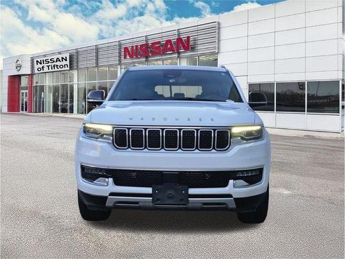 Bright White Clearcoat 2024 Jeep Wagoneer Series II