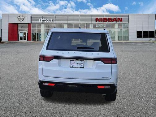 Bright White Clearcoat 2024 Jeep Wagoneer Series II