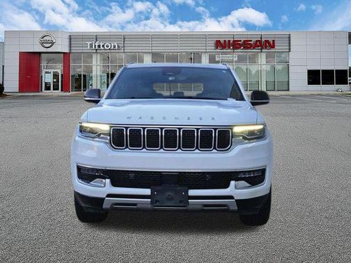 Bright White Clearcoat 2024 Jeep Wagoneer Series II