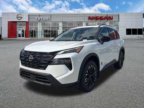 White Pearl 2027 Nissan Rogue Dark Armor