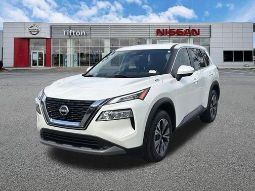 White 2023 Nissan Rogue SV