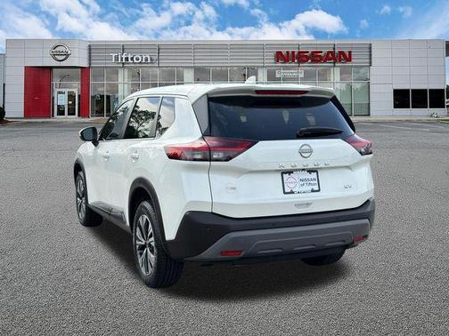 White 2023 Nissan Rogue SV