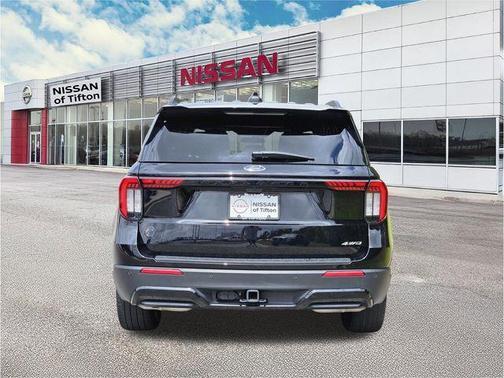 Black Metallic 2025 Ford Explorer ST-Line