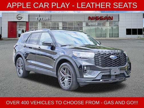 Black Metallic 2025 Ford Explorer ST-Line
