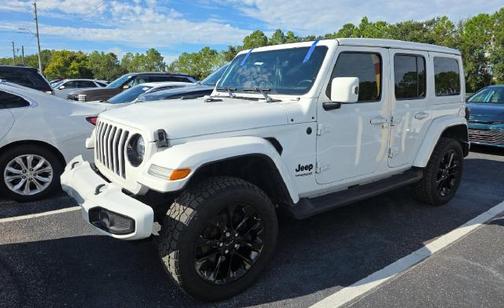Bright White Clearcoat 2021 Jeep Wrangler Unlimited Sahara High Altitude