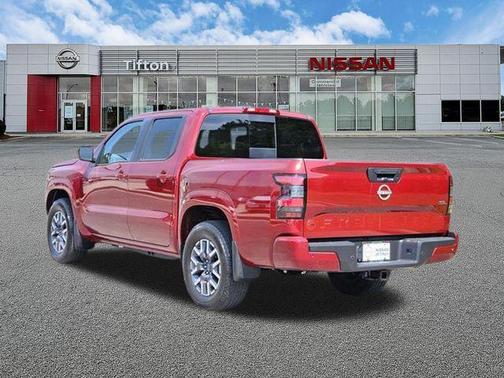 Cardinal Red Metallic 2024 Nissan Frontier SL