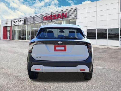 2026 Nissan Kicks S