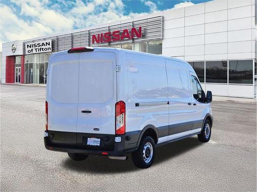 2024 Ford Transit-250 148 WB Medium Roof Cargo