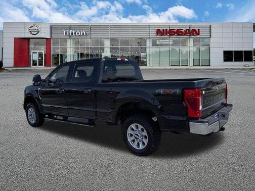 Black Metallic 2022 Ford F-250 XLT