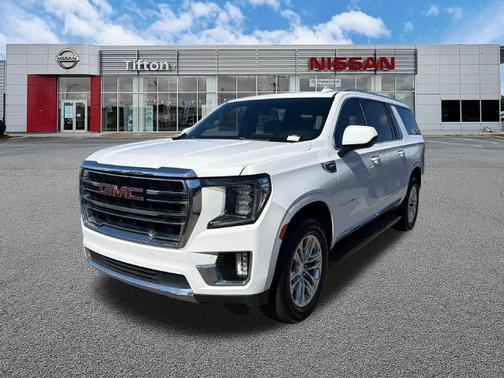 Summit White 2023 GMC Yukon XL SLT