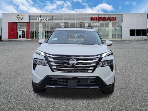 Everest White P 2026 Nissan Rogue Platinum