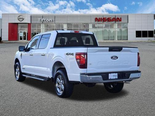 Oxford White 2024 Ford F-150 XLT