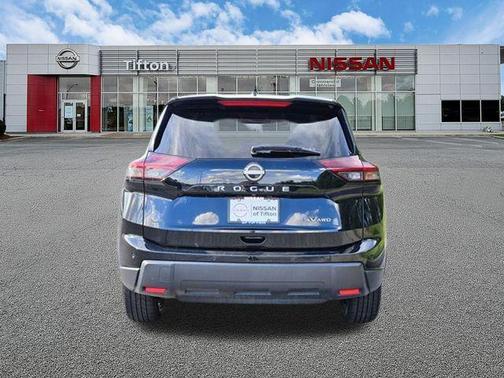 Black 2024 Nissan Rogue SV