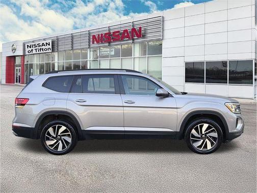 Silver Mist Metallic 2025 Volkswagen Atlas 2.0T SE w/Technology