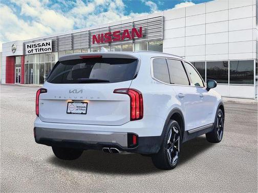 White Pearl 2025 Kia Telluride S