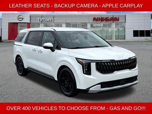 Snow White Pearl 2025 Kia Carnival LXS