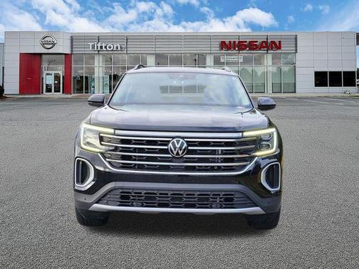 Deep Black Pearl Effect 2025 Volkswagen Atlas 2.0T SE w/Technology