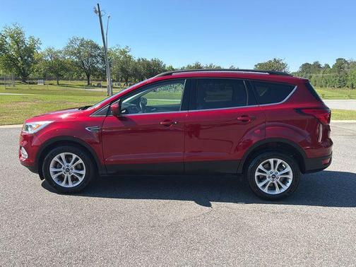 Ruby Red Metallic 2019 Ford Escape SEL
