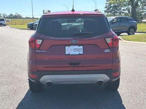 Ruby Red Metallic 2019 Ford Escape SEL