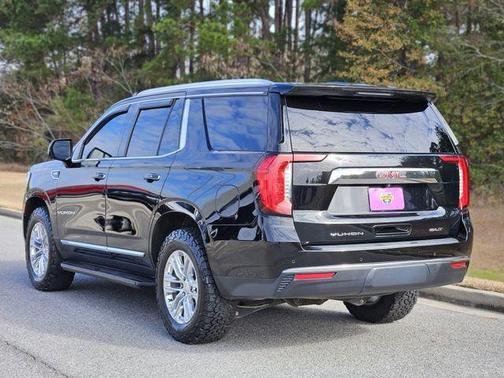 2021 GMC Yukon SLT