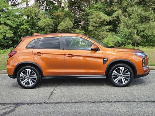 Orange 2024 Mitsubishi Outlander Sport 2.0 ES