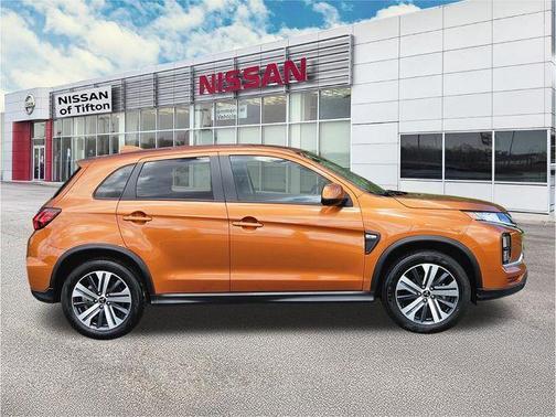 Orange 2024 Mitsubishi Outlander Sport 2.0 ES