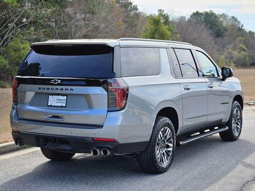 2025 Chevrolet Suburban Z71