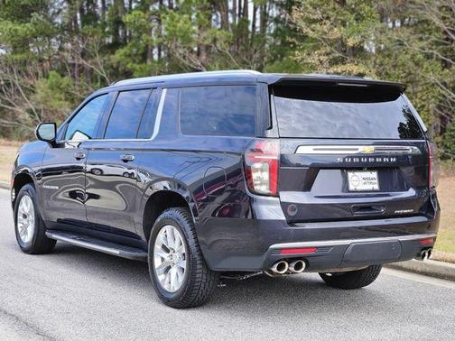2023 Chevrolet Suburban Premier