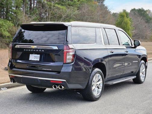 2023 Chevrolet Suburban Premier