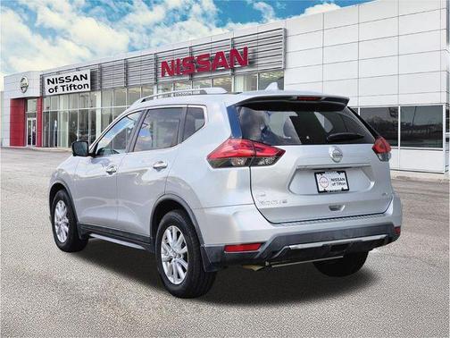 Brilliant Silver 2017 Nissan Rogue SV