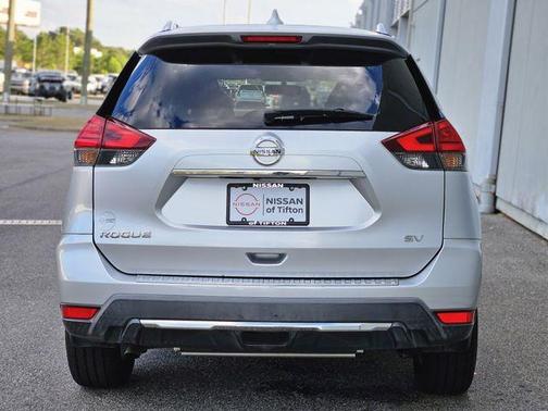 Brilliant Silver 2017 Nissan Rogue SV